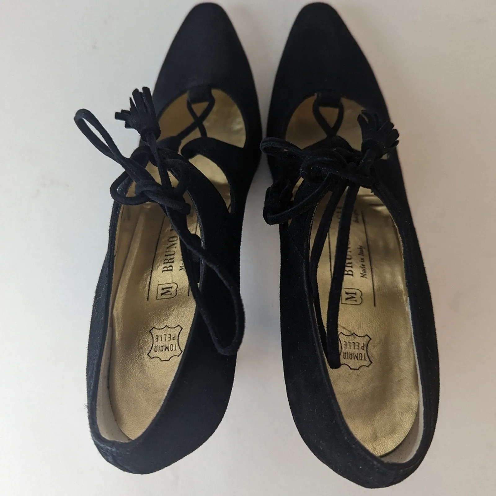 Bruno Magli Tamaia Maglia Black Suede Shoes / 6.5 AAA