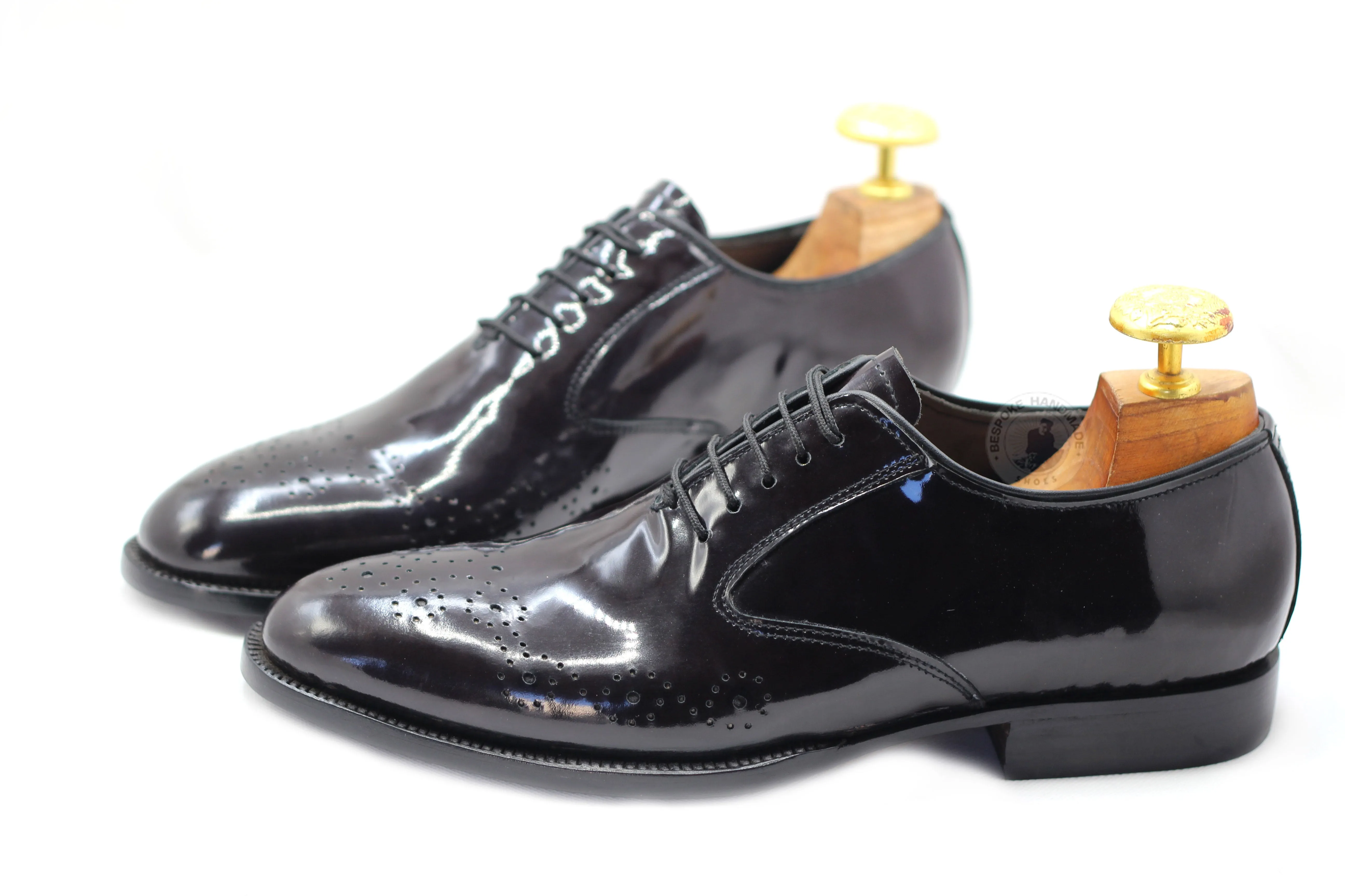 Good Year Welted Black Color Leather Brogue Oxford Lace Up Handmade Dress Shoes