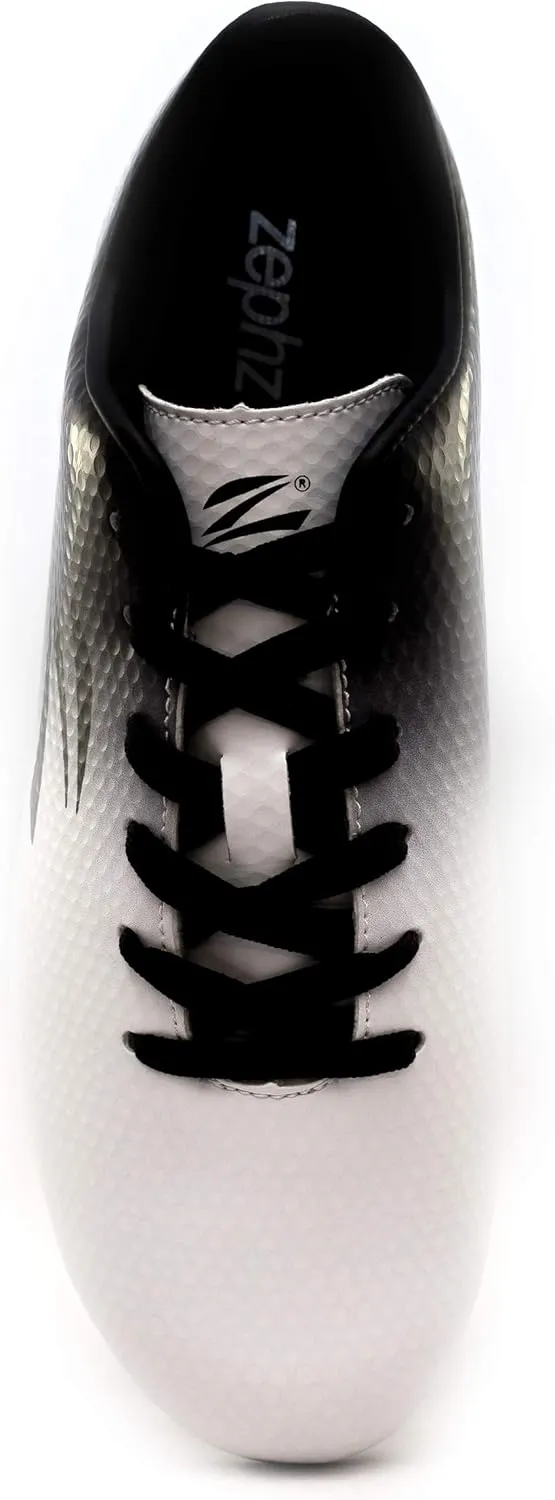 Wide Traxx Soccer Cleat